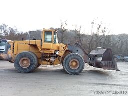 Volvo L220E