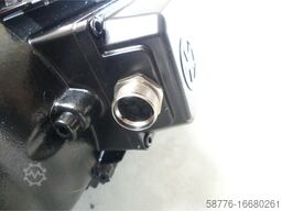 Brinkmann SFL1150 / 330-CM3+1841 Pumpe mit Motor SN:1116020423 - 41314/2-IP 55F