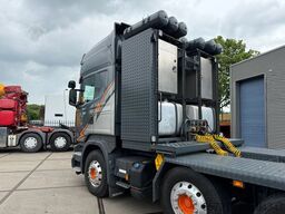 Scania R580 V8 LA 8x4/4