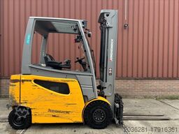 Jungheinrich EFG 425ks