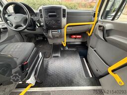 MERCEDES-BENZ Sprinter 313 BlueTEC 9Sitze+Rollstuhllift Klima