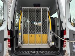 MERCEDES-BENZ Sprinter 313 BlueTEC 9Sitze+Rollstuhllift Klima
