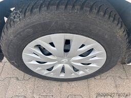 TOYOTA Yaris Basis /  12x Fahrzeuge verfügbar
