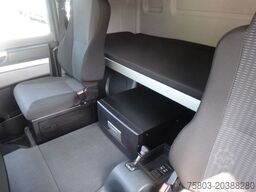 MAN 8.180 TGL Großes Haus Koffer 6,10m Klima Bett