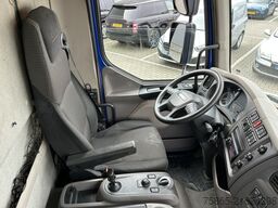 DAF LF 210 FA / 12 Ton / 420 dkm / Curtainside / Lo...