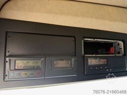 MERCEDES-BENZ 2540 LL 6x2/4 Kühlkoffer 8.2m LBW 2,5t  Carrier