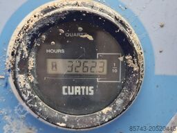 Haulotte H12SX Diesel, 4x4 Drive, 12m Working Height, 700kg