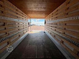 Mercedes-Benz Atego 916