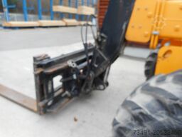 Manitou MHT860L ( 8 Meter 6 Tonnen )