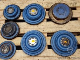 DEMAG / ABUS / STAHL / LIFTKET Laufkatzen / Rollfarhwerk - 24 Stück