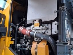 KOMATSU WA 200 * WENIG BELASTET * TOP * NEUE REIFEN