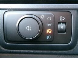 FORD Transit Custom 320L2 Limited Kombi AT AHK 2xSTür