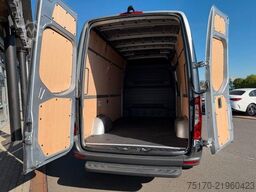 Mercedes-Benz Sprinter 317 CDI 9G 3665 LED Kamera SHZ