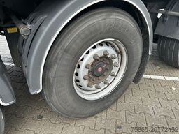 System Trailers - VeDeCar / Carrier Vector 1550 / Frigo / APK T...