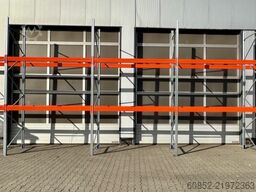 ca. 14 lfm Palettenregale H: 450cm Fachlast: 3000 kg , 45 Palettenplätze
