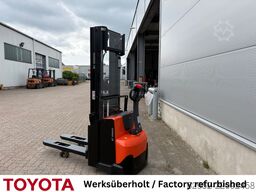Toyota SWE 120 L / Akku neu!