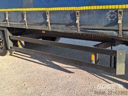 Schmitz Cargobull Curtainsider Mega