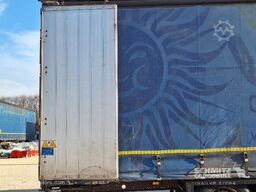 Schmitz Cargobull Curtainsider Mega