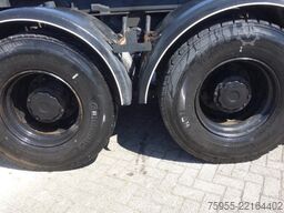 MAN TGA 33.430 waf hooklift,VOOR5.50 METER CONTAINE...