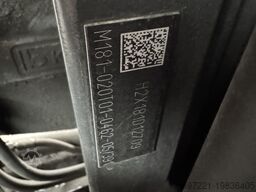 Linde H18T-01 Triplexmast Zinkenverstellgerät