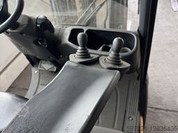 Linde H18T-01 Triplexmast Zinkenverstellgerät