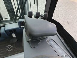 JUNGHEINRICH EFG 215 / Triplex 4.25m / SS / nur 1.680h / 2021