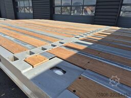 Lecitrailer PLATEAU TWISTLOCKS EXTENSIBLE