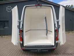 Mercedes-Benz Sprinter III FWD 215 CDI FRISCHEDIENST 0°NEU RFK A
