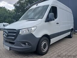 Mercedes-Benz Sprinter III FWD 215 CDI FRISCHEDIENST 0°NEU RFK A