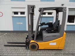 Jungheinrich EFG 216k - neue Batterie - Triplex