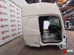 Volvo Occ Cabine Volvo FH4 met schade