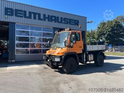 Mercedes-Benz Unimog U 400 6 Zylinder