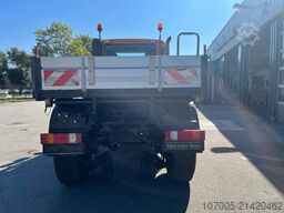 Mercedes-Benz Unimog U 400 6 Zylinder