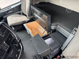 IVECO Stralis 460 4x2 Euro 6 Hi-Way