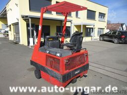 Hako Jonas 1100 Ersatzteilträger Kubota Diese