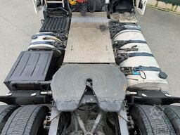 VOLVO FH 400 GLOBETROTTER XL TIRES 90% 2x TANK ORIGINA