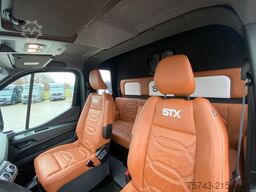 RENAULT Master STX 5 Sitzer Haras ex. Lang Automatik