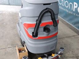 [div] C70S Aufsitz-Nassschreinigungsmaschine Neugerät
