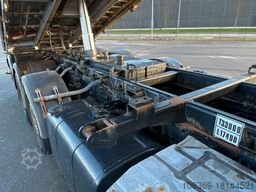 VOLVO FMX500 8x4/4 Steel tipper / Kipper