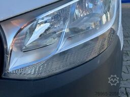 MERCEDES-BENZ Sprinter 211 LANG ANHÄNGERKUPPLUNG KLIMA 3-SITZE