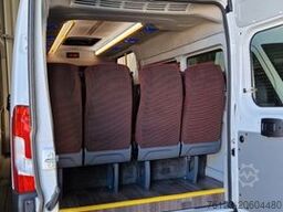  2 x Opel Movano, 3 x Fiat Ducato 18 Sitzer Jumpe