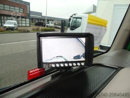 DAF LF 180 + lift + euro 6