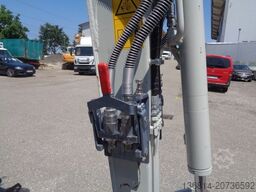 TAKEUCHI TB 225 Powertilt Löffel Taklock 2.400 kg