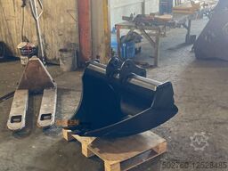 Sany SY35 Ditch Cleaning and Trapeze Bucket
