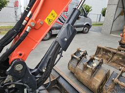 Kubota U50-5