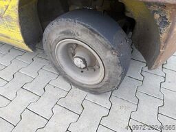 Mitsubishi FG30N