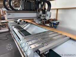 Homag BAZ 322 / 40 / K with edge banding