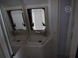 MERCEDES-BENZ James Cook 419 CDI 4x4 9 G-Tronic Slide Out