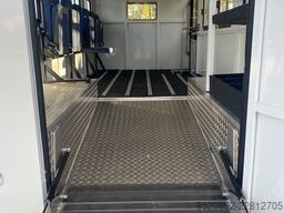 Bringo wheelchair / packages