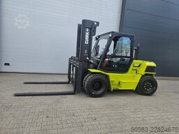 Clark C70D - NEU - DIESEL KUBOTA - TRIPLEX
